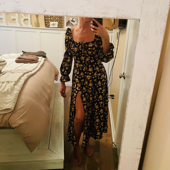 Long Sleeve Floral Bohemian Midi Dress - Picture 13 of 15